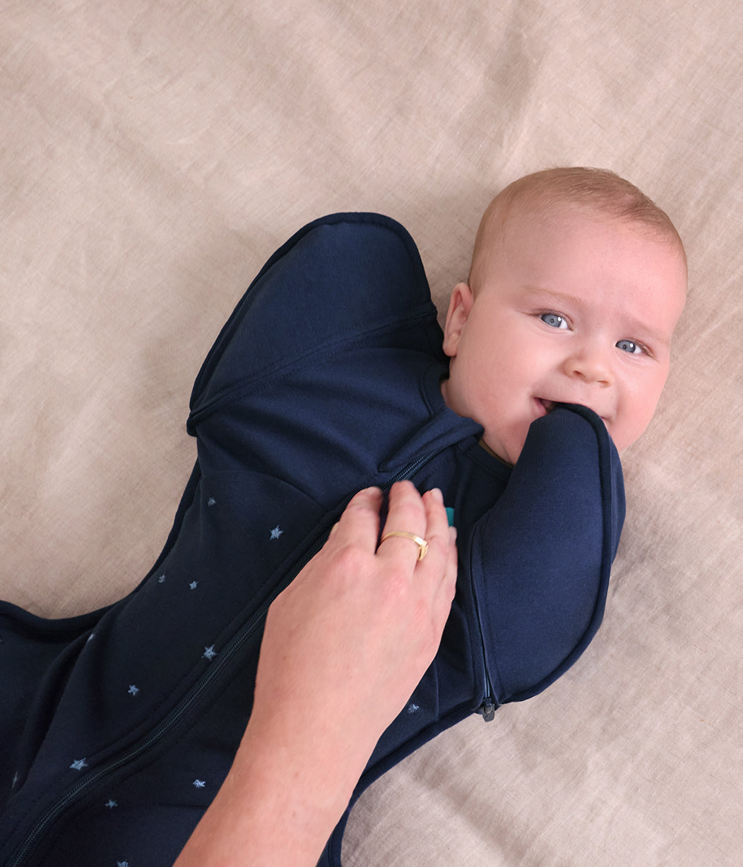Swaddle Up™ 2-in-1 Transition Bag 1.5 TOG Cotton Fleece Navy Twinkle Embroidery
