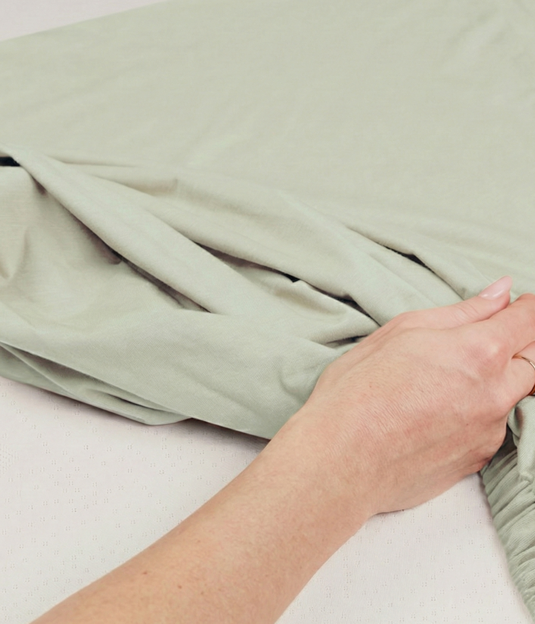 HushDry™ 2-in-1 Waterproof Fitted Cot Bed Sheet Viscose from Bamboo Sage