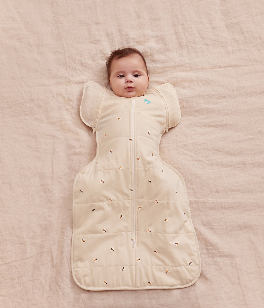 Swaddle Up™ 2-in-1 Early Roller Transition Bag 2.5 TOG Cotton Oatmeal Bees