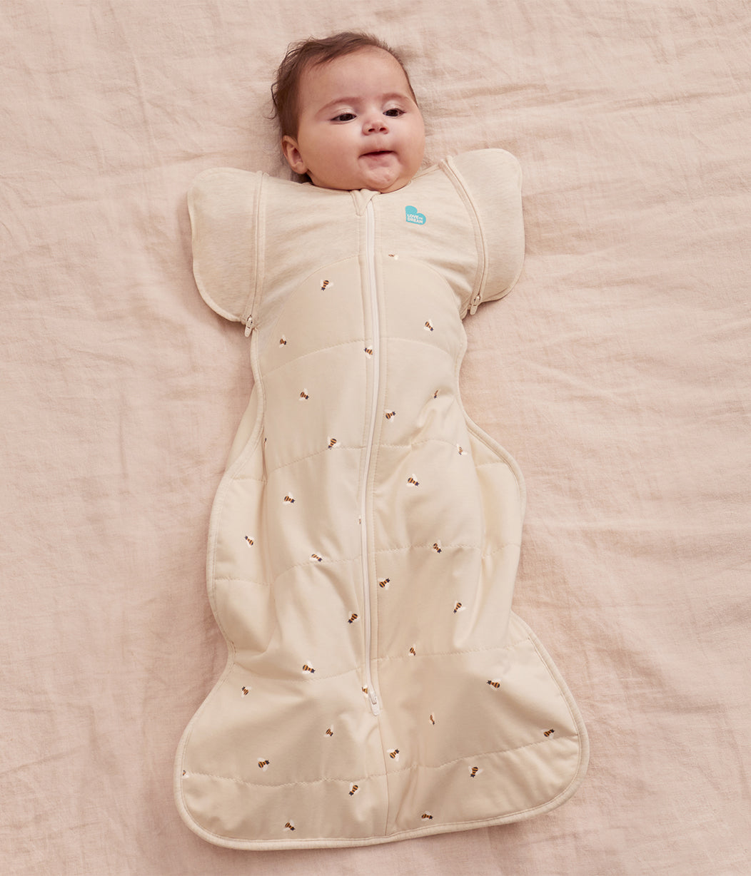 Swaddle Up™ 2-in-1 Early Roller Transition Bag 2.5 TOG Cotton Oatmeal Bees