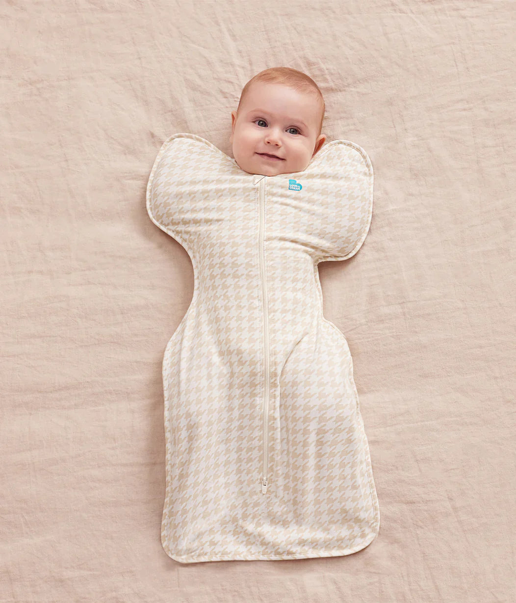 Newborn Ultimate Starter Bundle | Swaddle Up x2, Towel x2, Wash Cloth, Burp Cloths, Bibs | Houndstooth